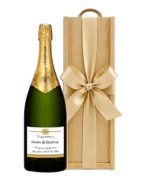 Personalised Champagne Magnum. Classic Cuvée Champagne Magnum in Wooden Presentation Box.