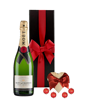 Moet Brut Imperial Champagne in Black Gift Box - With 4 Luxury Swiss Truffles in Wooden Heart Trinket Box