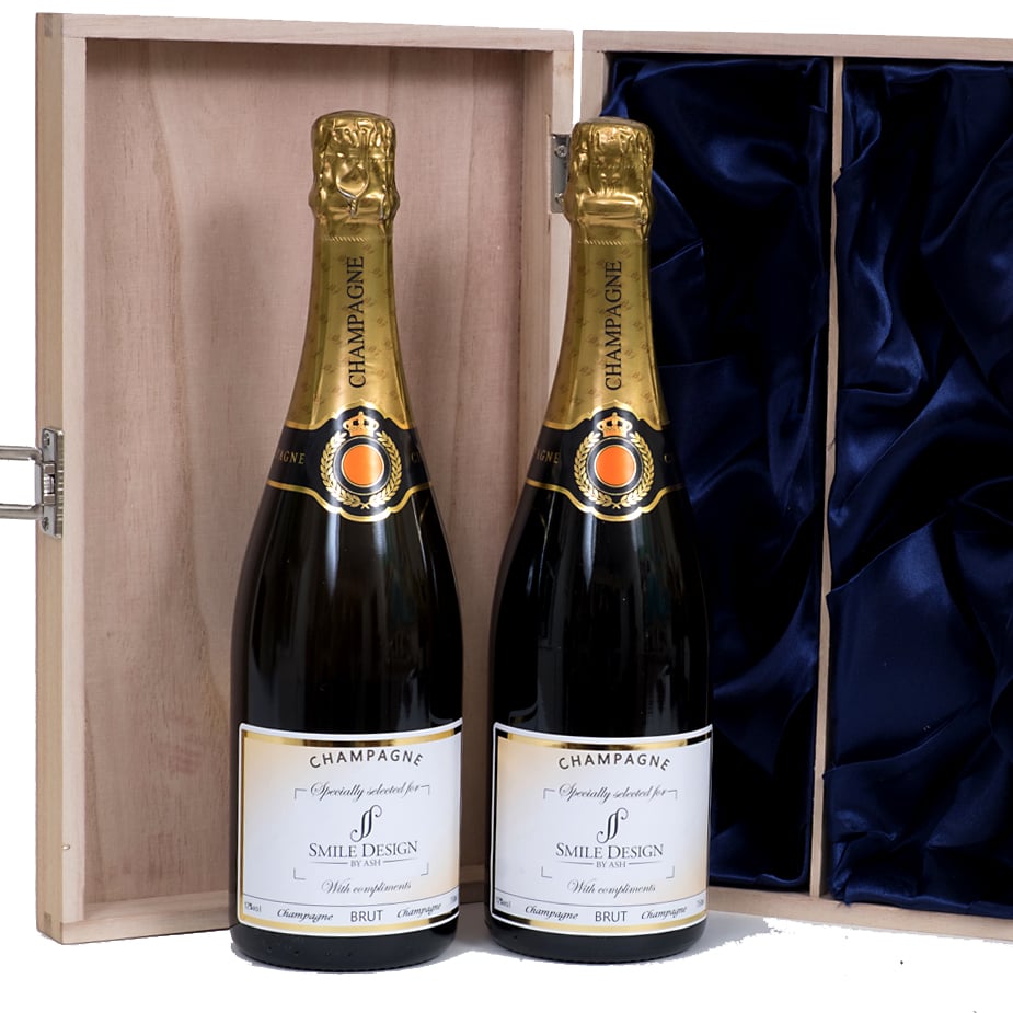 personalised champagne in gift box
